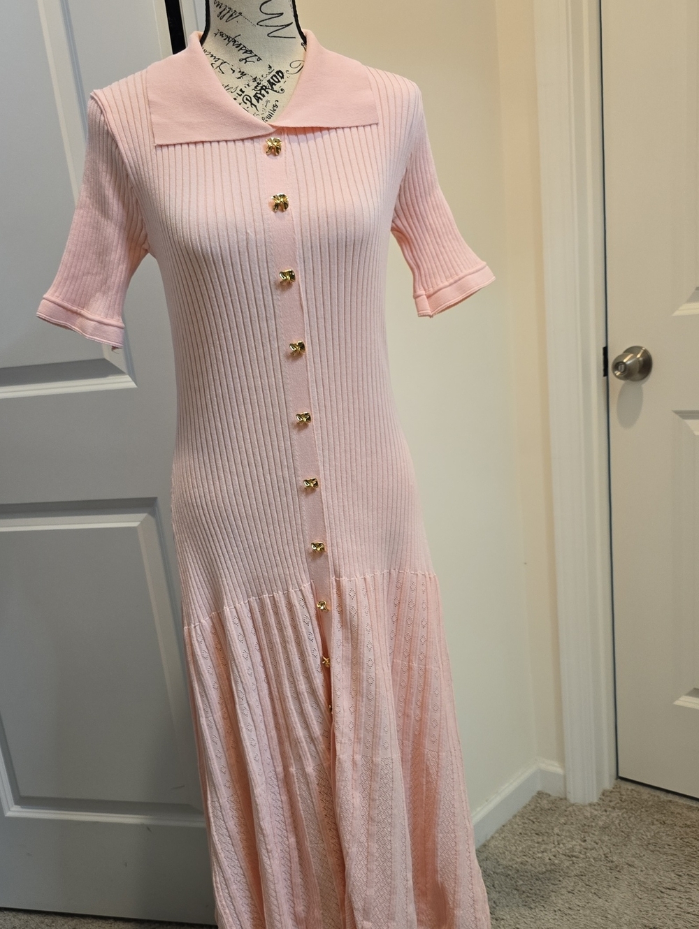 Boutique -Ribbed Knit Maxi Dress with Gold Buttons - Soft Pink